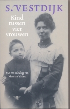 Kaft Kind tussen vier vrouwen 2005